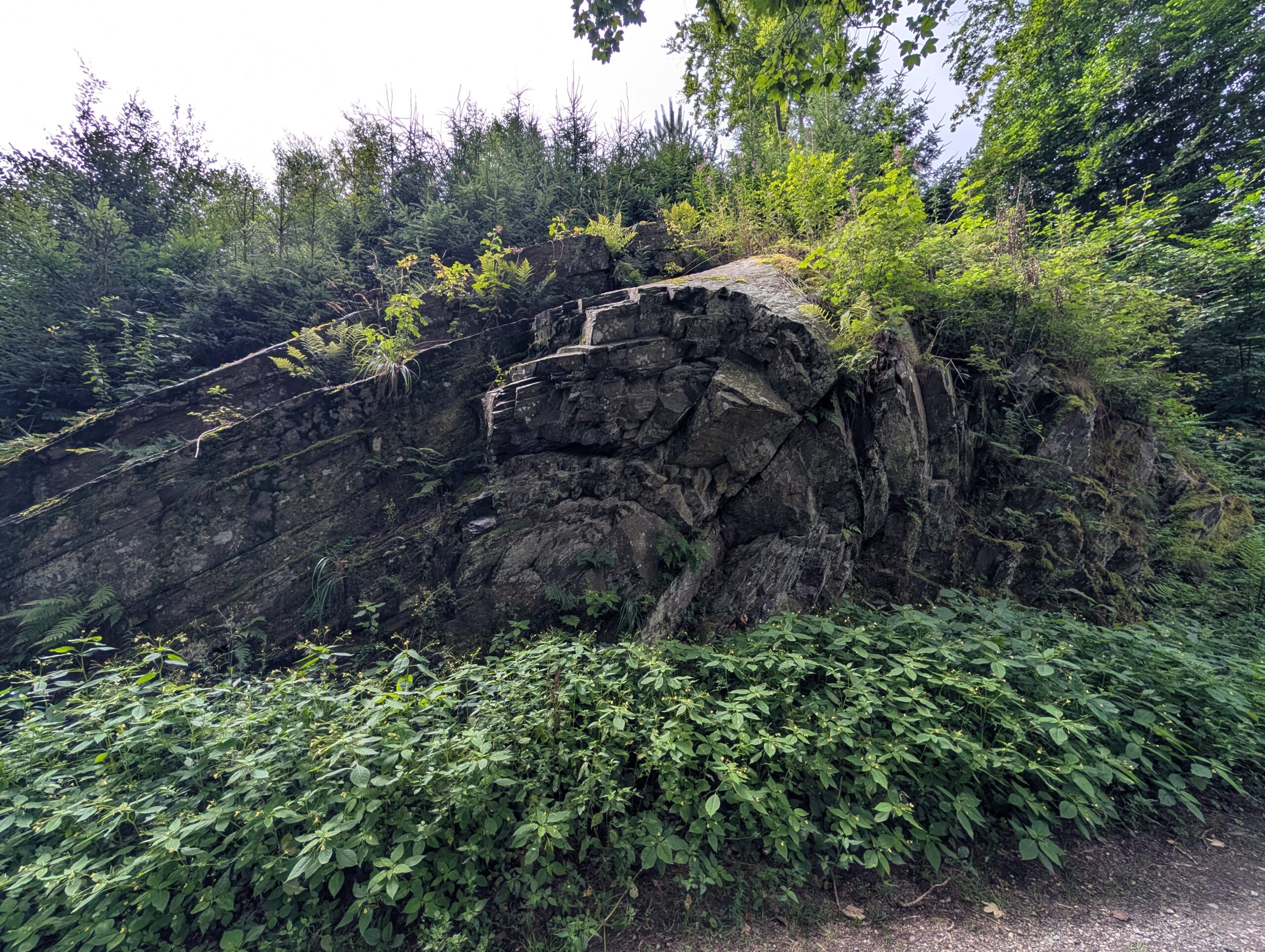 Kreuzweg des Friedens – Eifelwanderung bei Schmidt